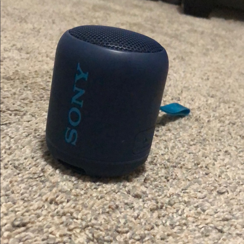 Sony Bluetooth speaker